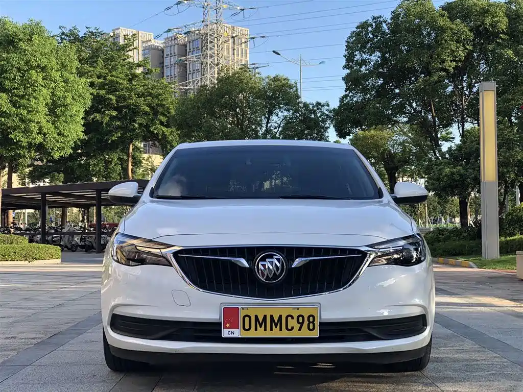 Buick Excelle GT 1.3T Auto Light Hybrid Elite