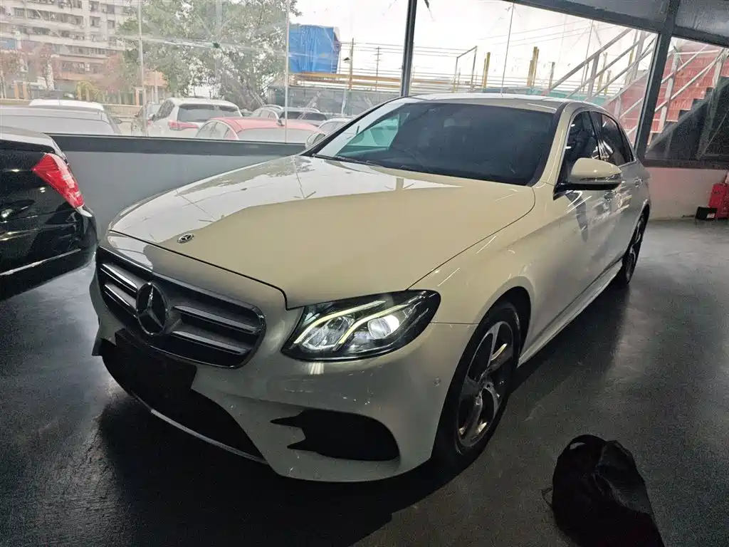 Mercedes-Benz E-Class 2018