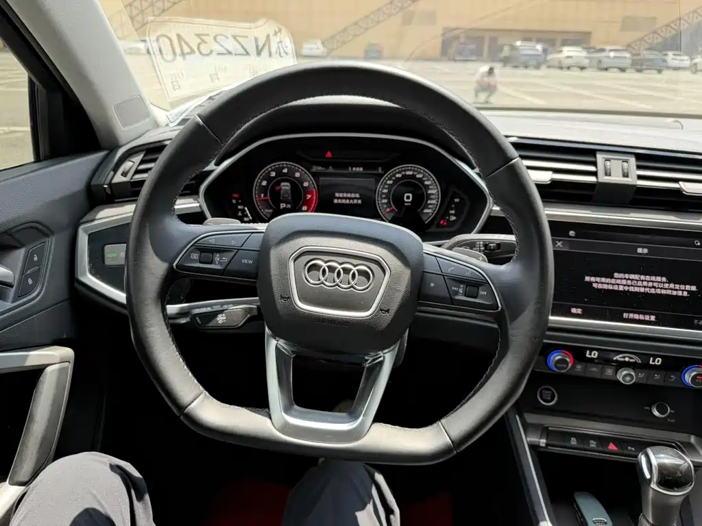 Audi Q3 — фотографии объявления, Фото 16