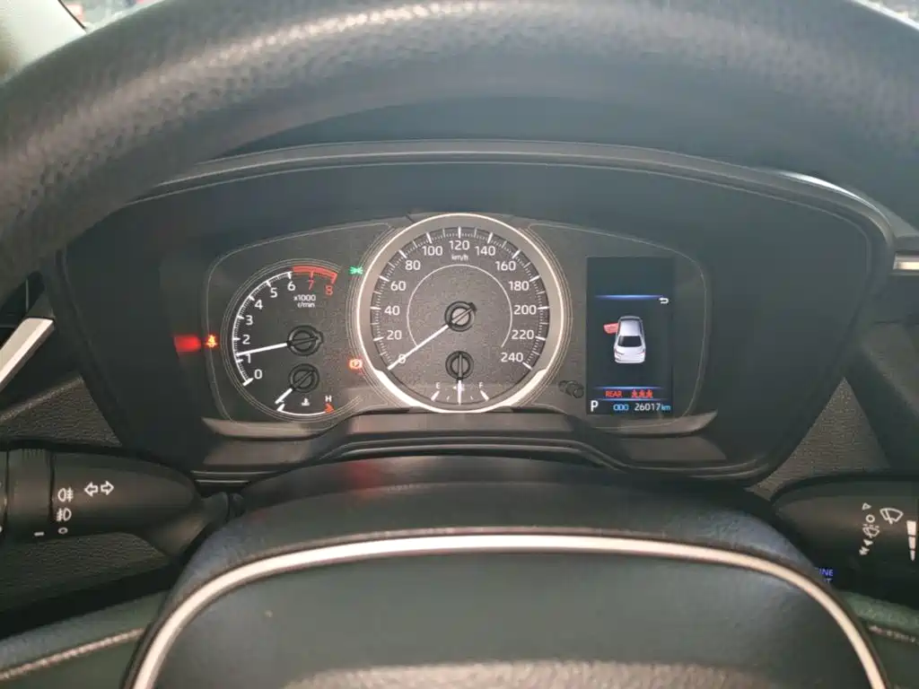 Toyota Corolla — миниатюра 12