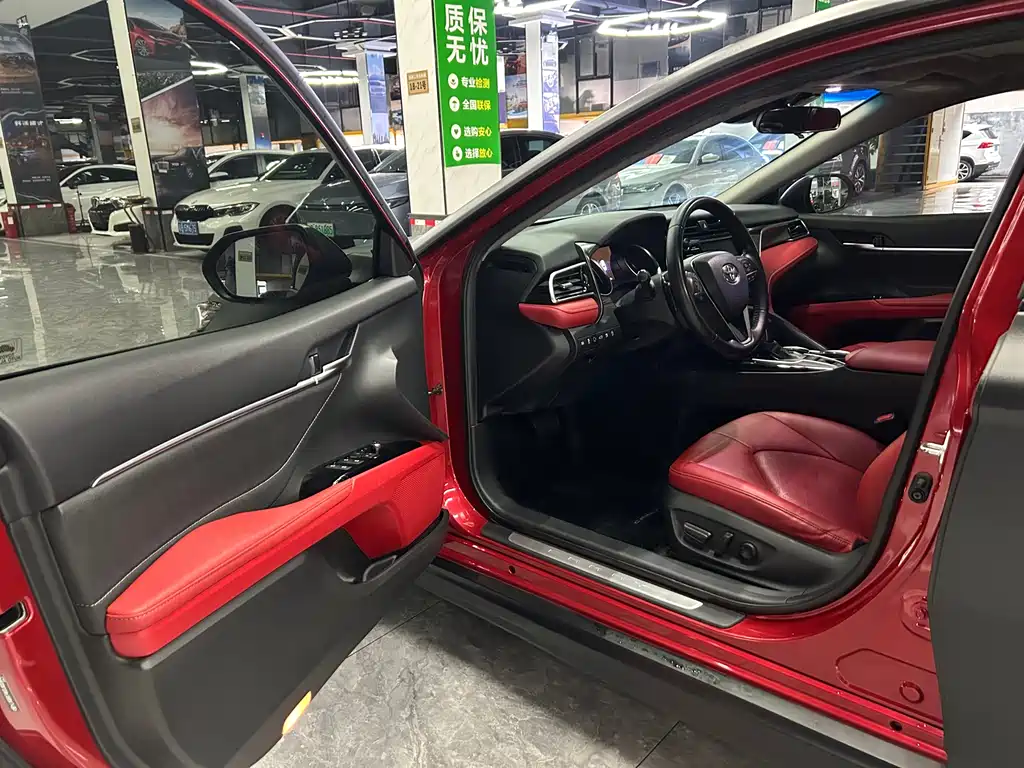 Toyota Camry 2018 2.5S