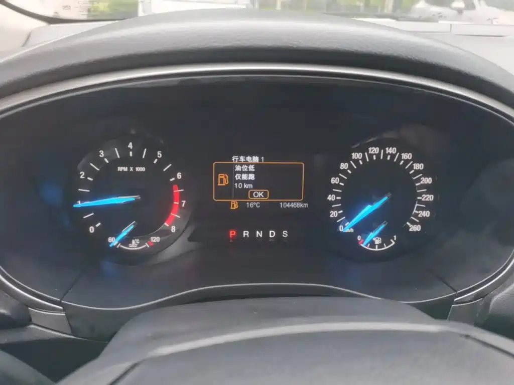 Ford Mondeo — миниатюра 12