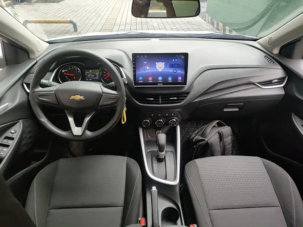 Chevrolet Cavalier — миниатюра 10