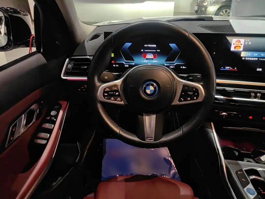BMW i3 — миниатюра 11