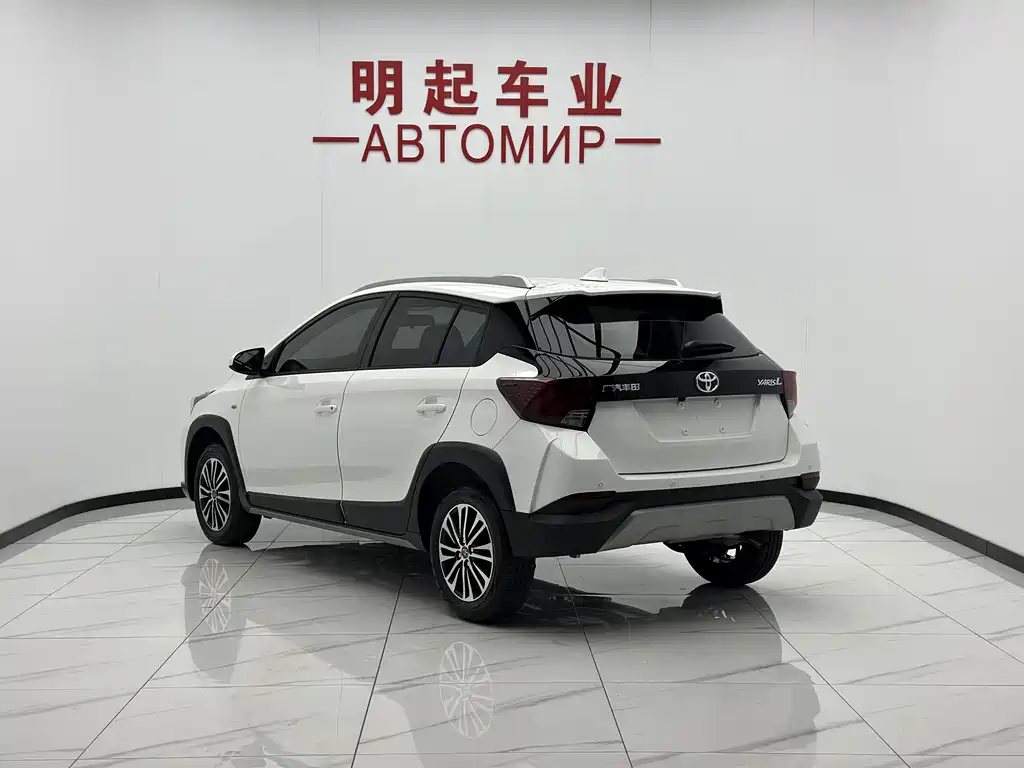 Toyota Yaris L — миниатюра 7