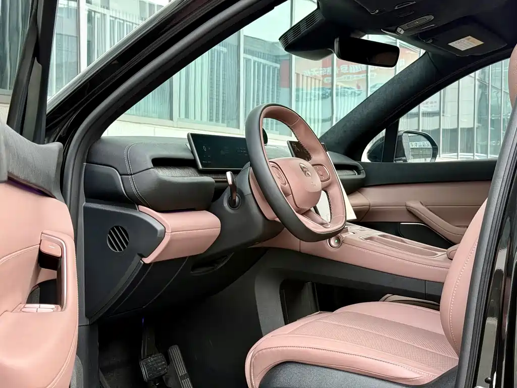 NIO EC6 — миниатюра 4