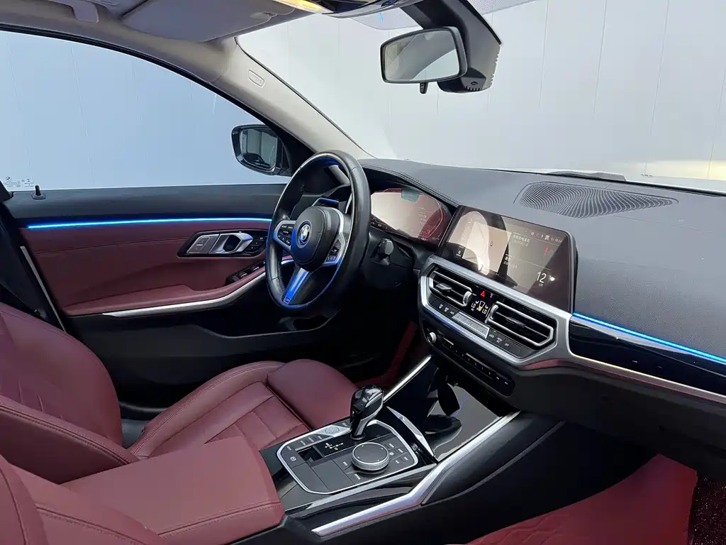 BMW 3 Series — миниатюра 7