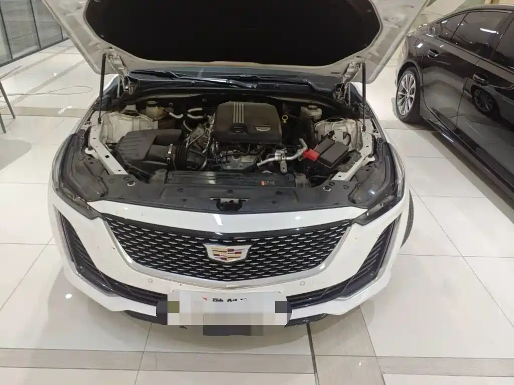 Cadillac CT5 — миниатюра 3