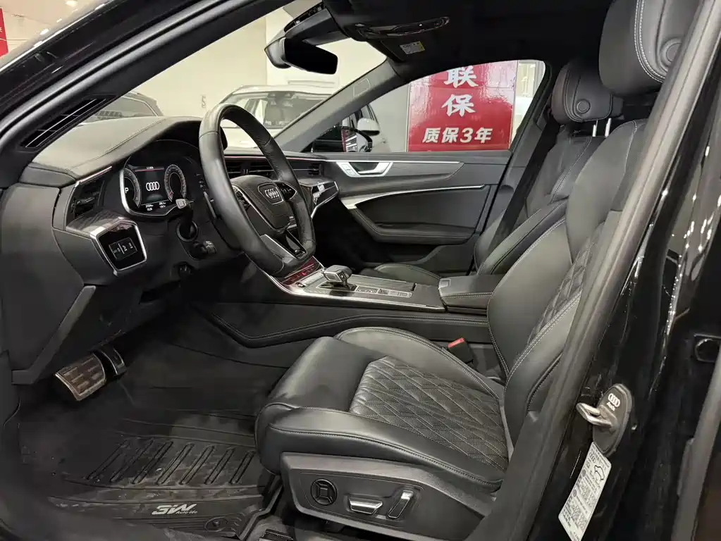 Audi A6L 2025 55 TFSI quattro Premium