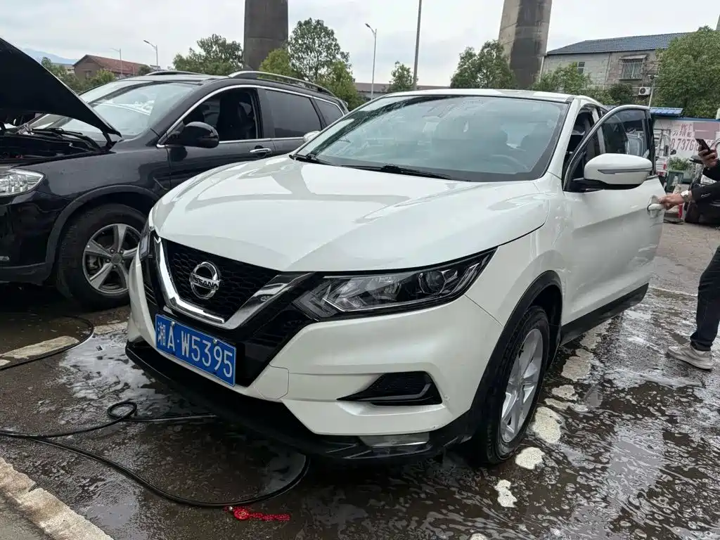 Nissan Qashqai — миниатюра 5