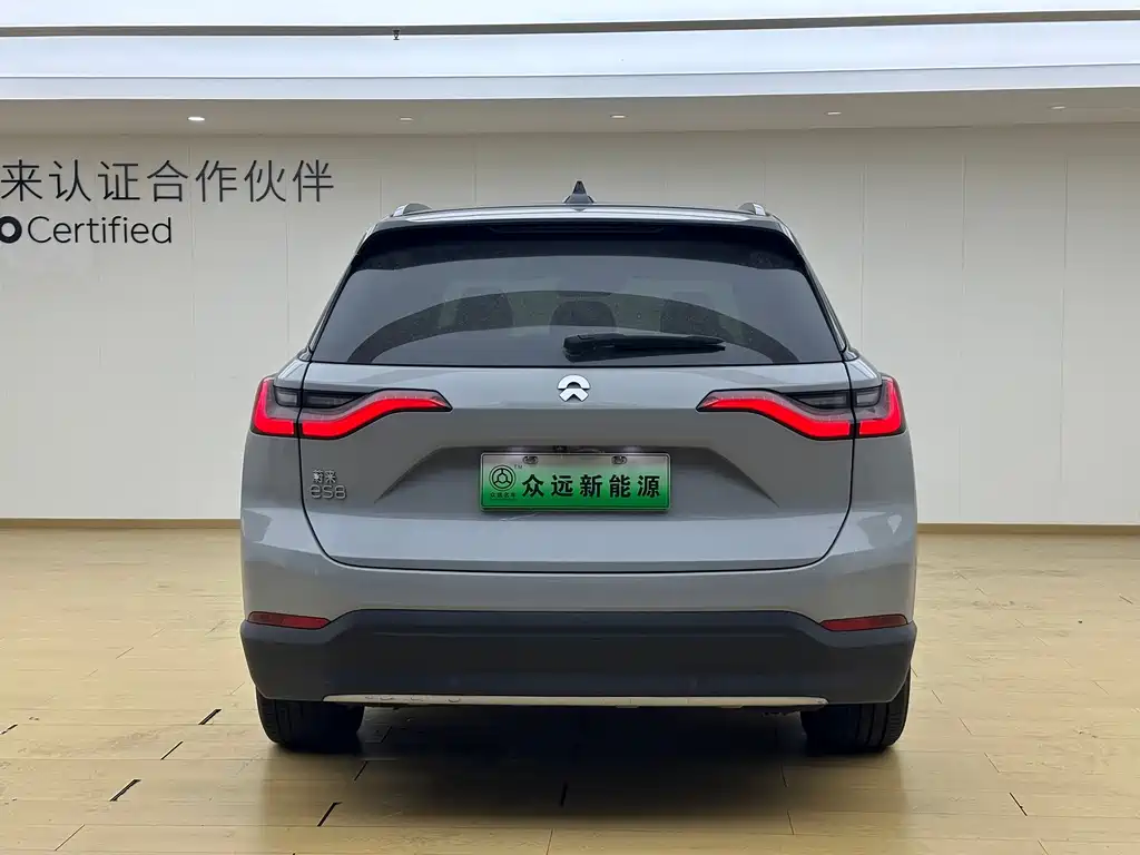 NIO ES8 — миниатюра 21