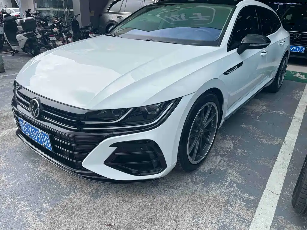 Volkswagen FAW - Passat CC