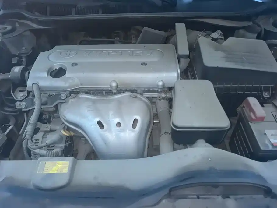 Toyota Camry — миниатюра 10