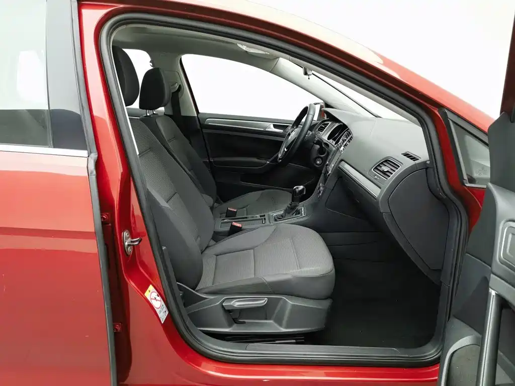 Volkswagen Golf — миниатюра 23
