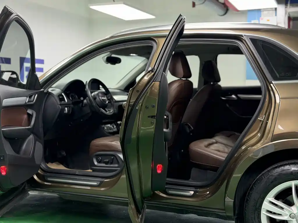 Audi Q3 — миниатюра 5