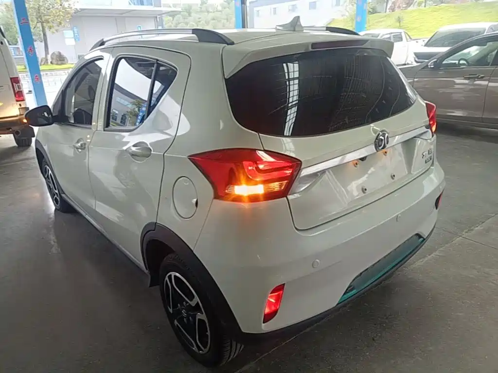 BAIC New Energy EC3 — миниатюра 5