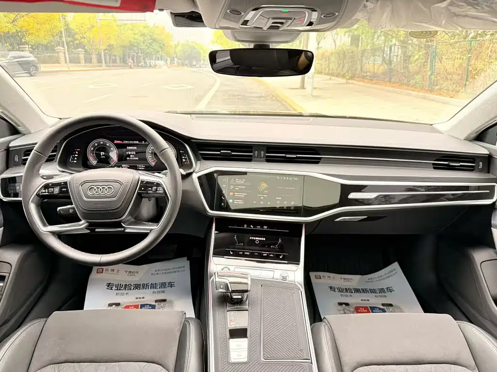 Audi A7L — миниатюра 7