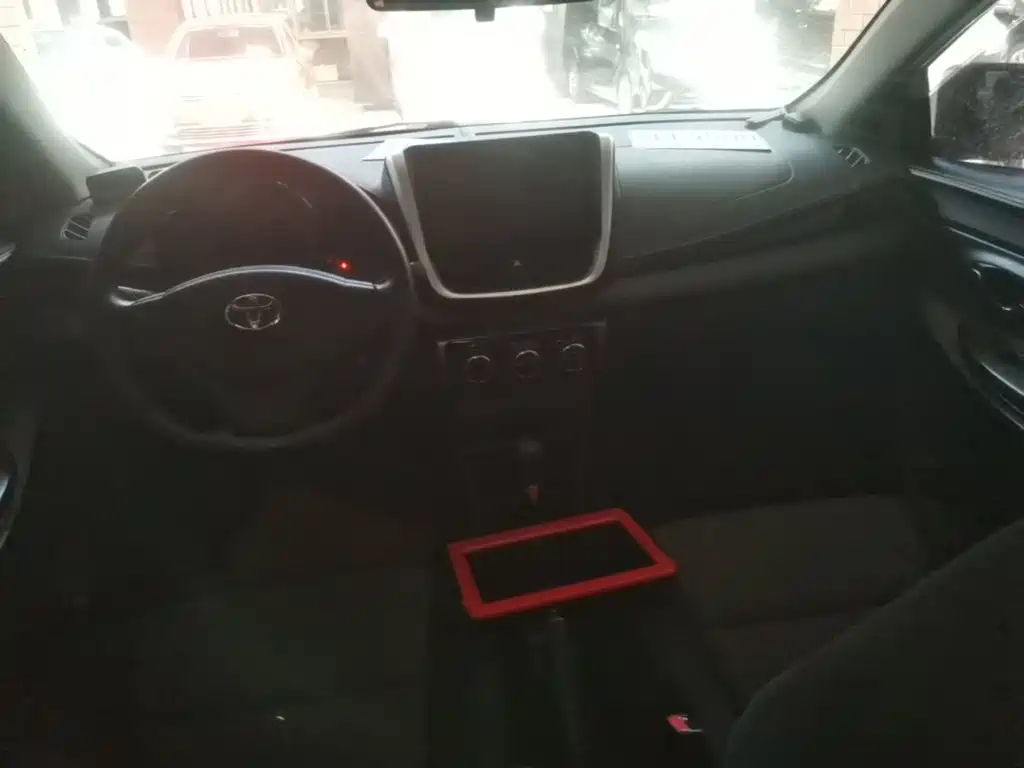 Toyota Vios FS — миниатюра 10