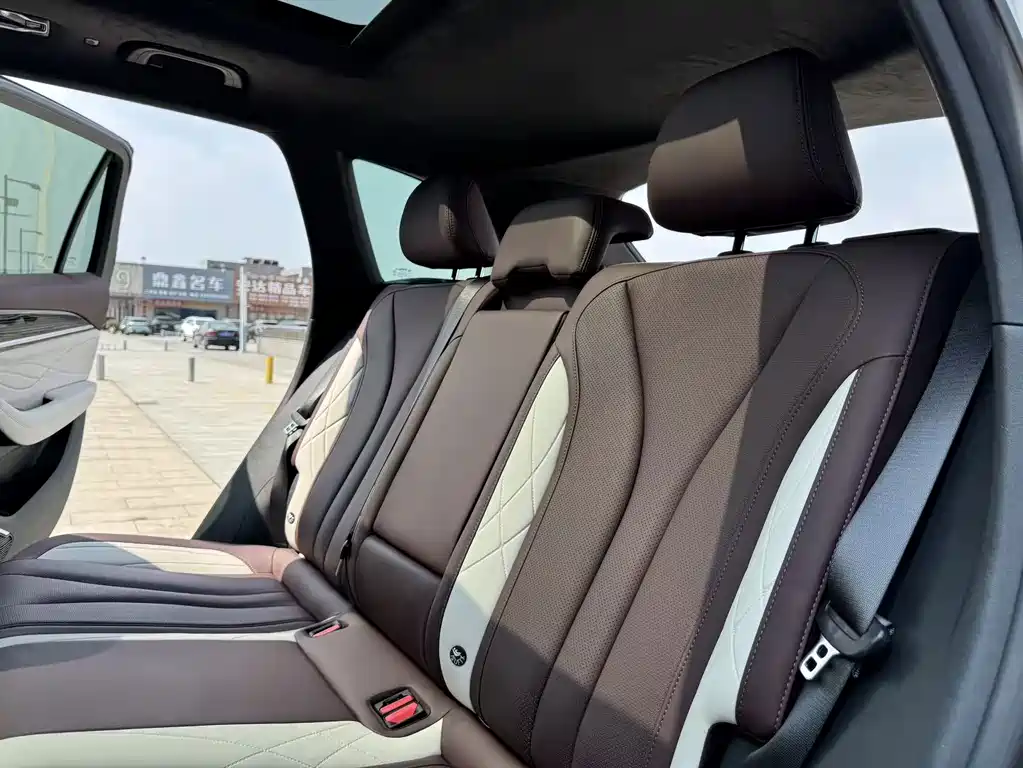 Geely Xingyue L — миниатюра 17