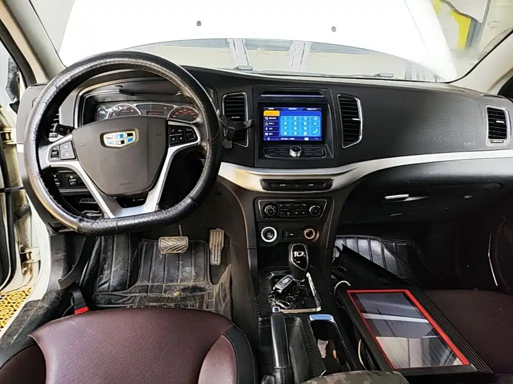 Geely Vision — миниатюра 10