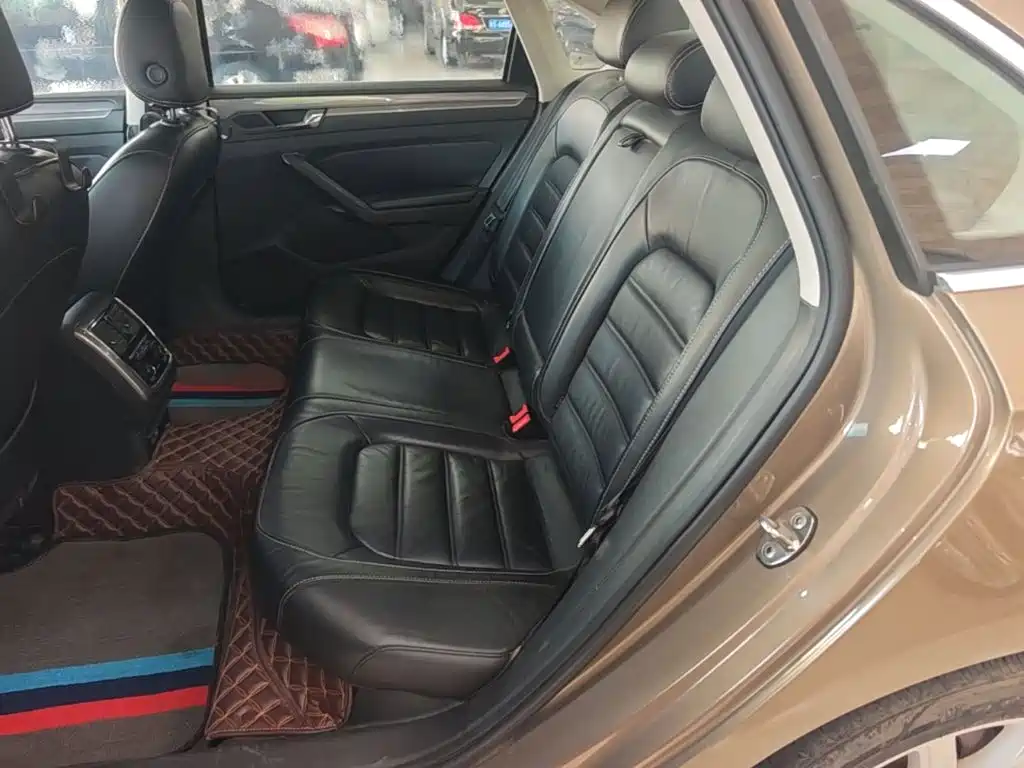 Volkswagen Passat — миниатюра 17