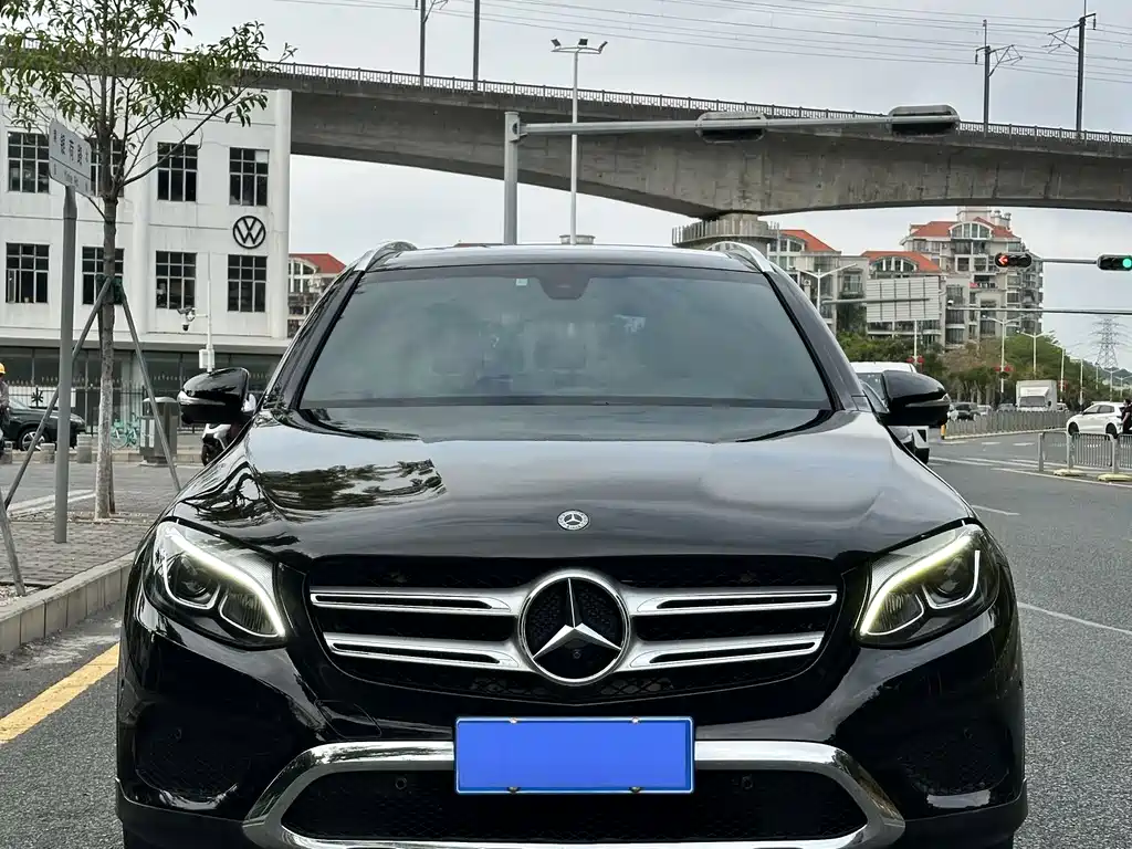 Mercedes-Benz GLC 2018
