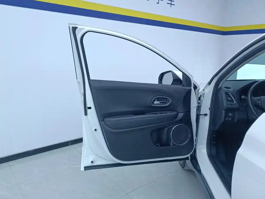 Honda Vezel — миниатюра 7