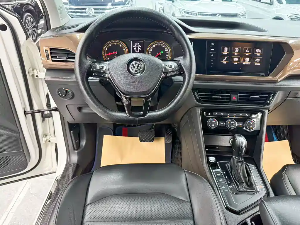 Volkswagen Tharu — миниатюра 16