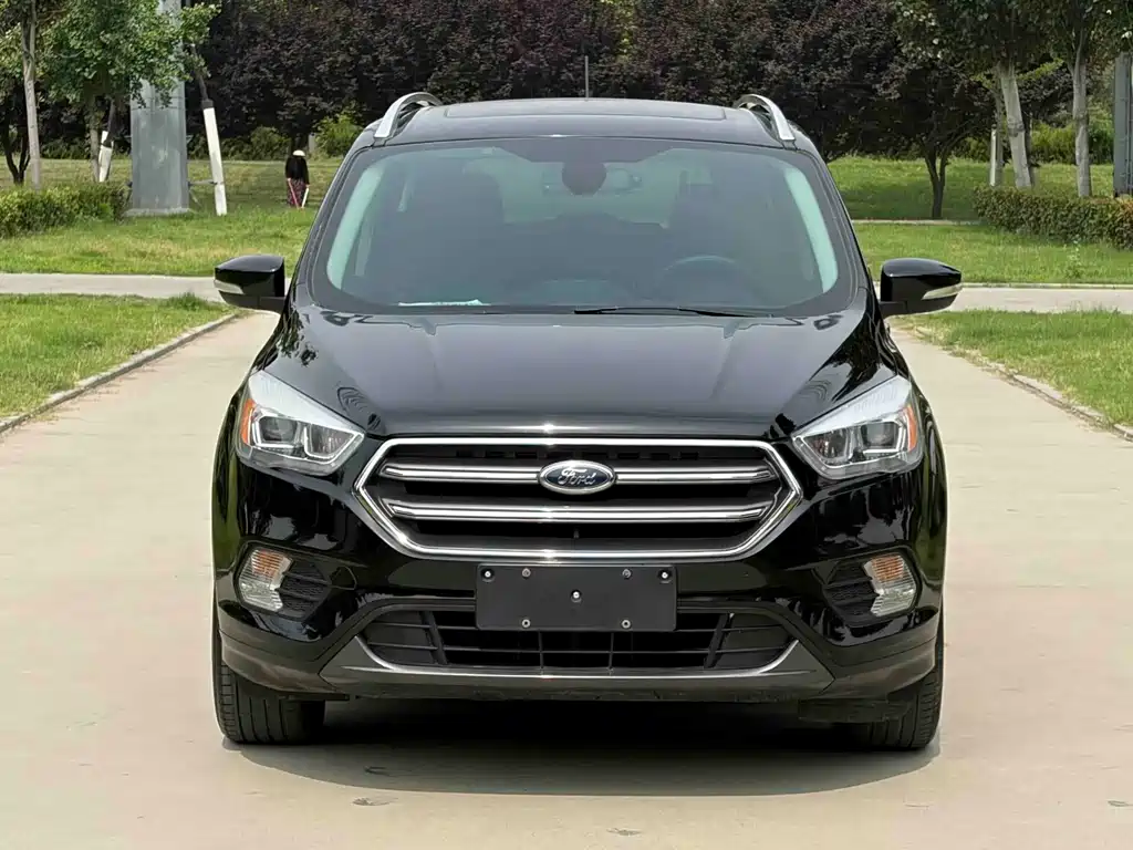 Ford Kuga — миниатюра 2