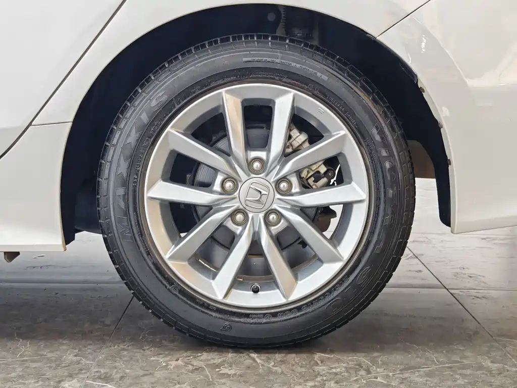 Honda Civic — миниатюра 9
