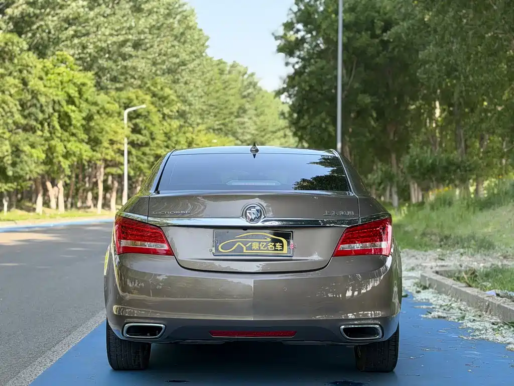 Buick LaCrosse 2013 2.4L SIDI Elite Comfort