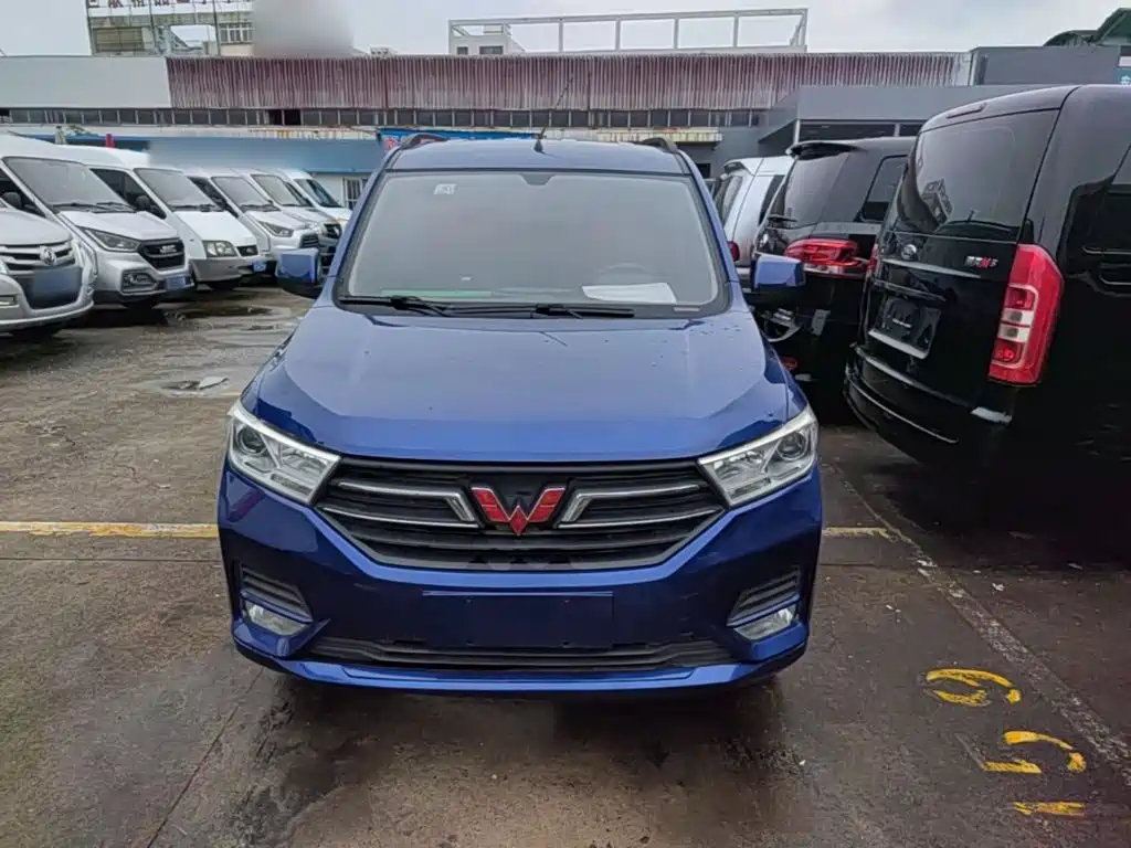 Wuling Hongguang — миниатюра 3