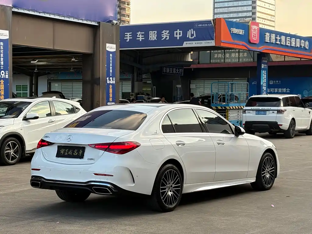 Mercedes-Benz C-Class — миниатюра 17