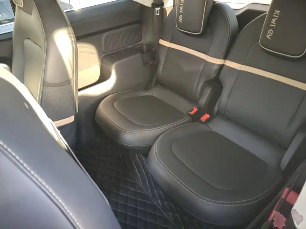 Baojun KiWi EV — миниатюра 17