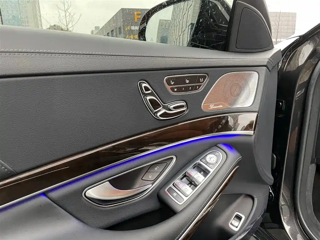 MERCEDES-BENZ MAYBACH S CLASS