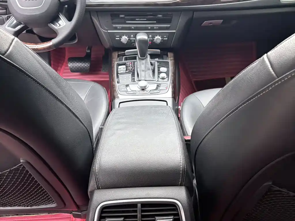 Audi A6L — миниатюра 9