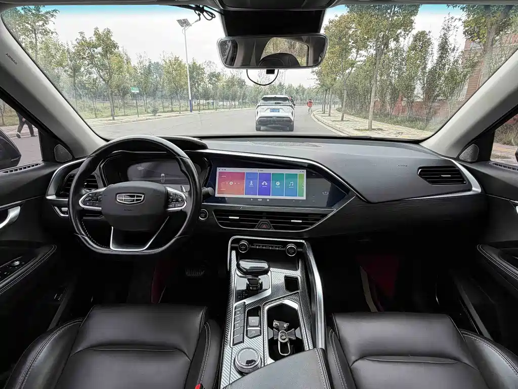 Geely Xingyue — миниатюра 7