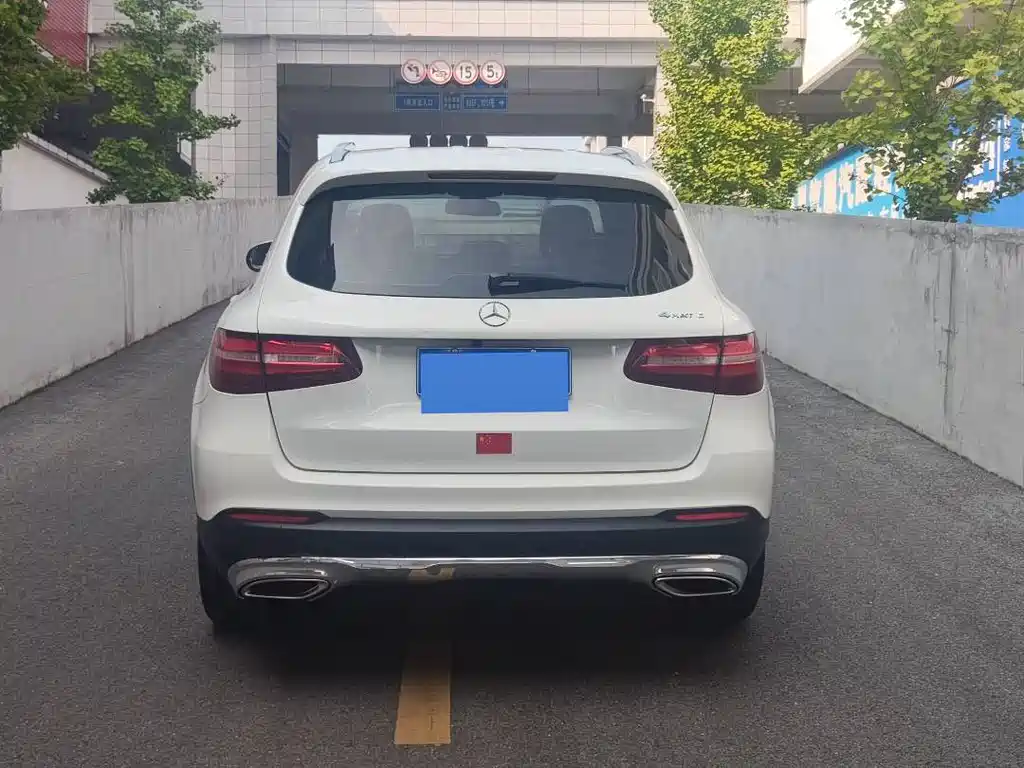 Mercedes-Benz GLC — миниатюра 8