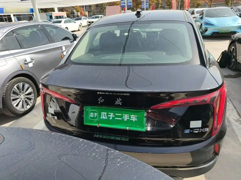 Hongqi Hongqi E-QM5 — миниатюра 6