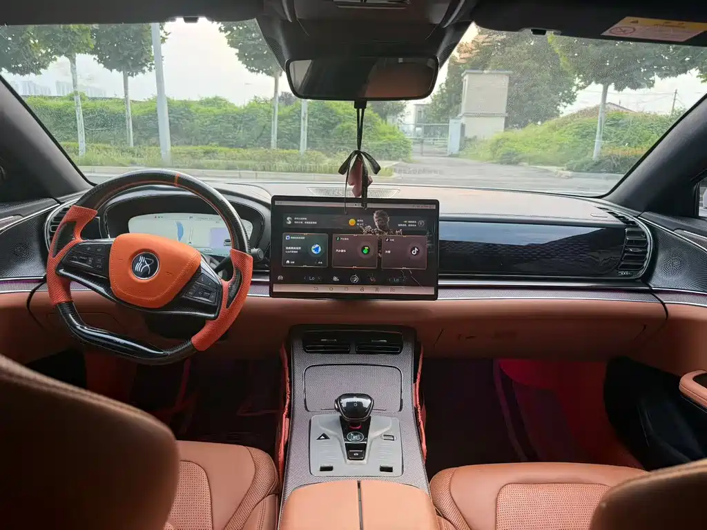 BYD Han — миниатюра 6