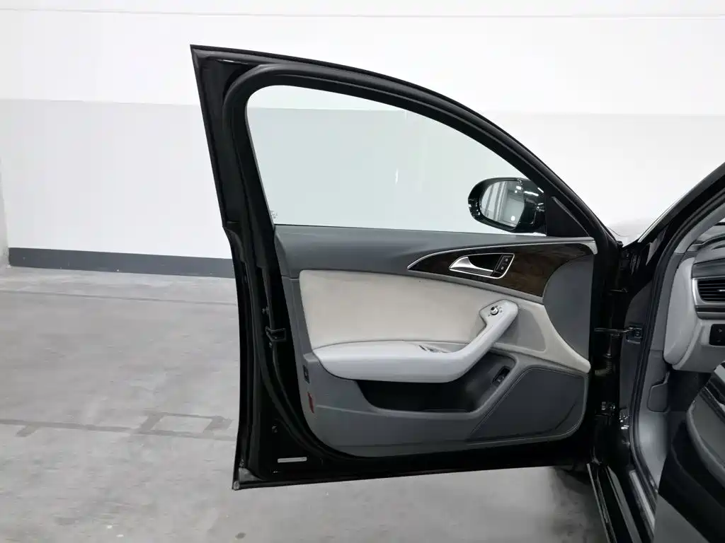 Audi A6L — миниатюра 8