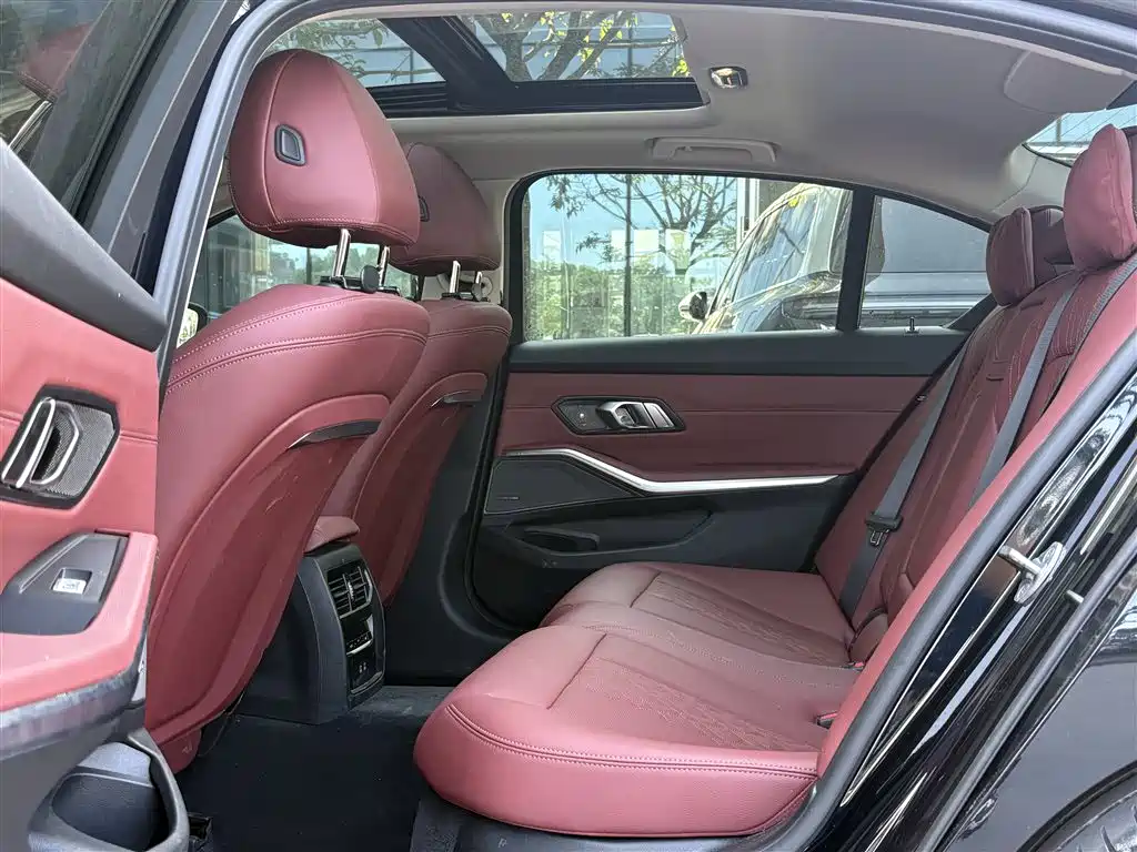 BMW 3 Series — миниатюра 7