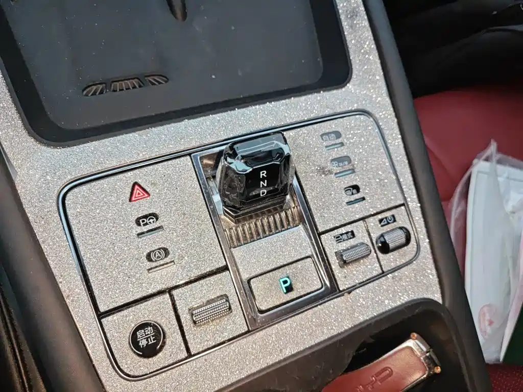 BYD Sealion 07 EV — миниатюра 10