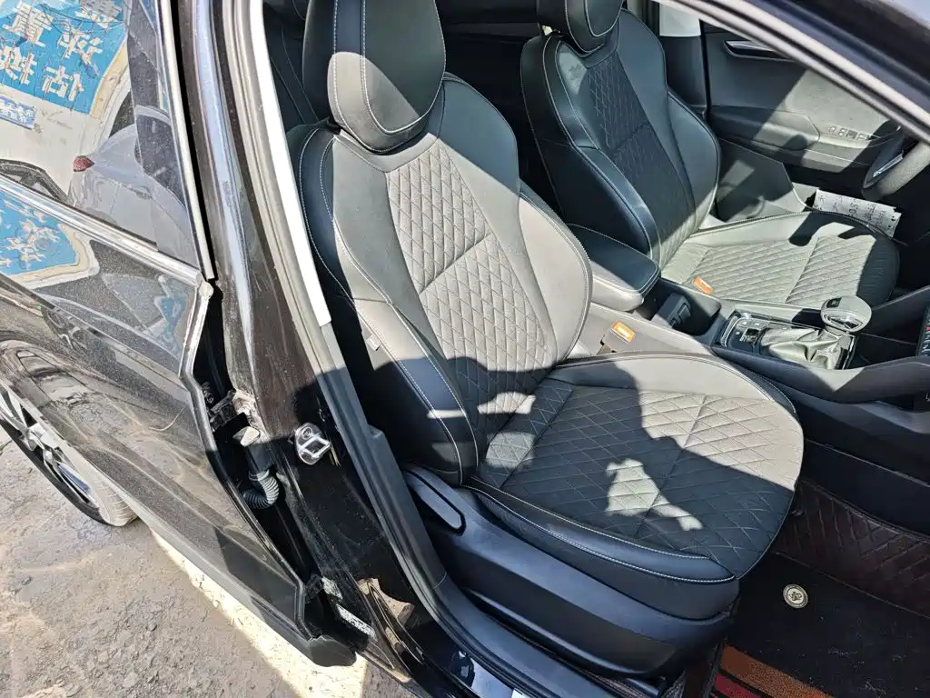 Skoda Karoq — миниатюра 25