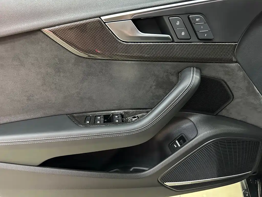 Audi S4 — миниатюра 17