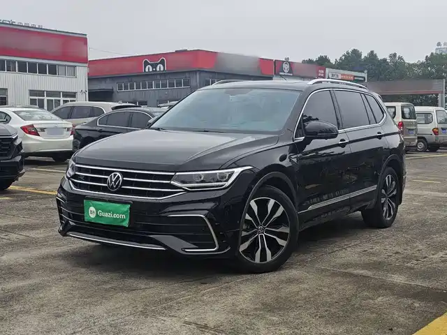 Volkswagen Tiguan L