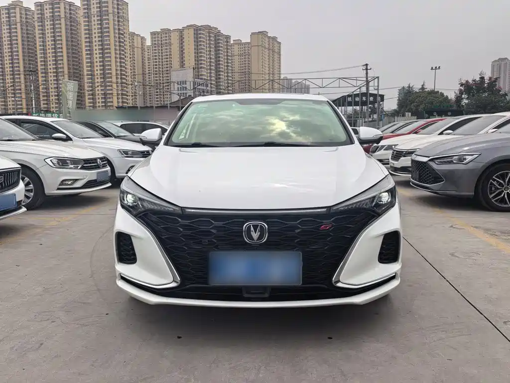 Changan Eado — миниатюра 7
