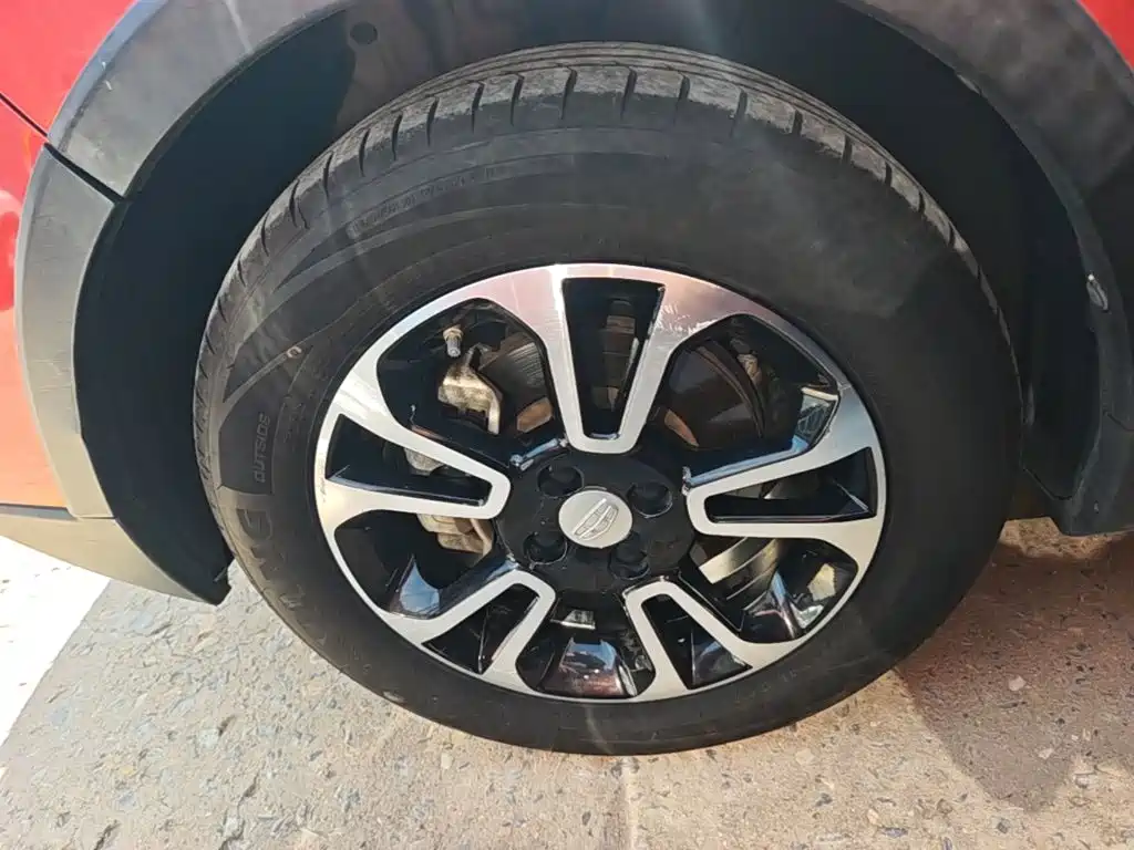 Geely Vision X3 — миниатюра 23