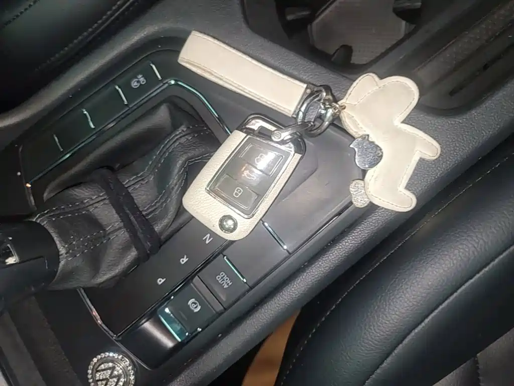 Volkswagen Tharu — миниатюра 9