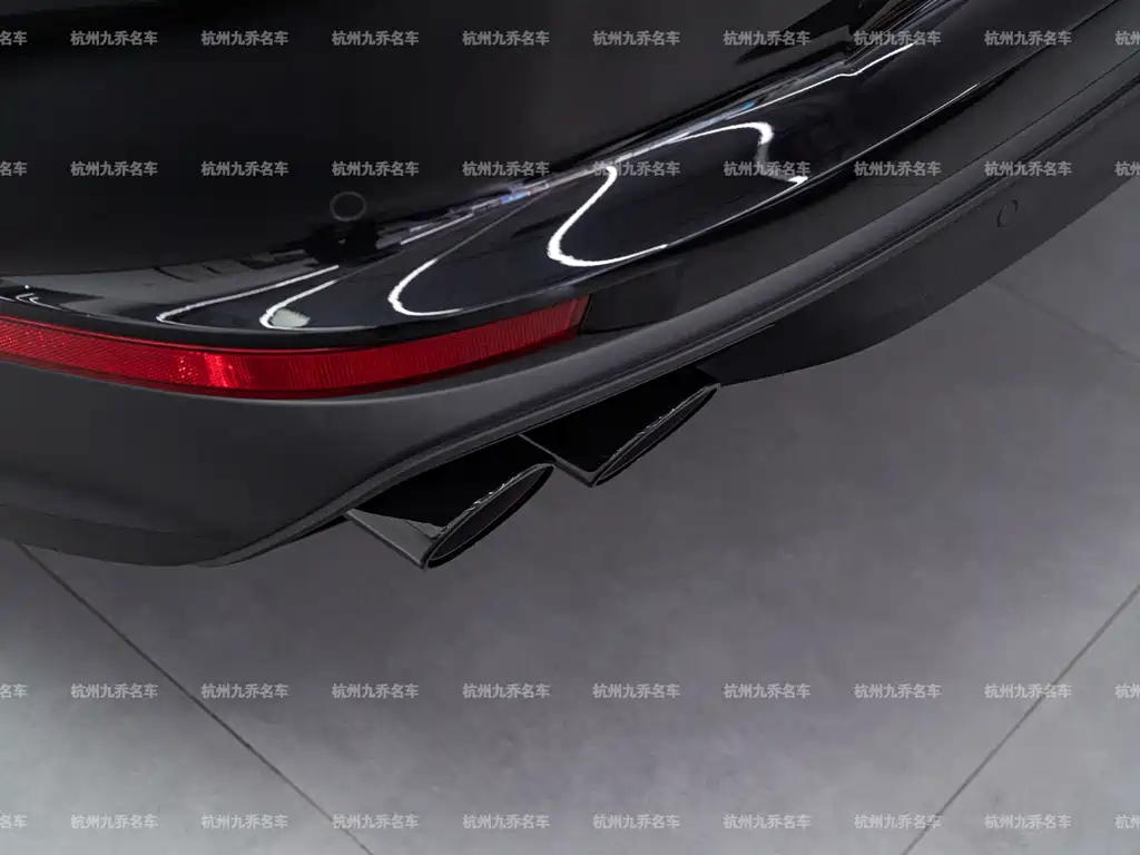 Porsche Panamera — миниатюра 11